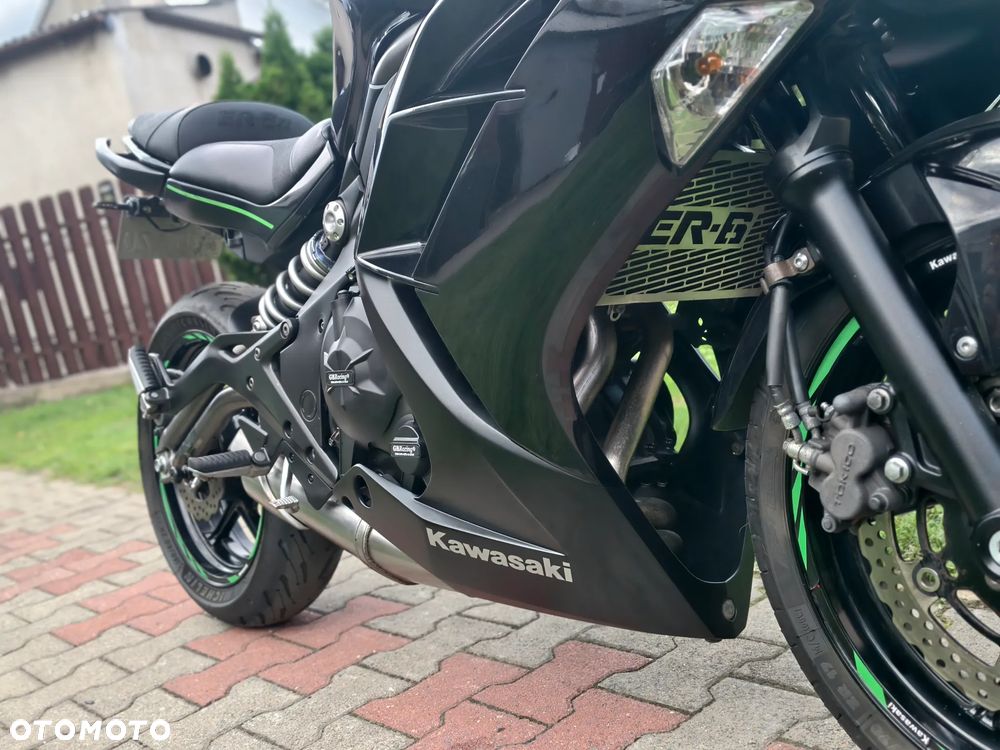 Kawasaki ER - 10