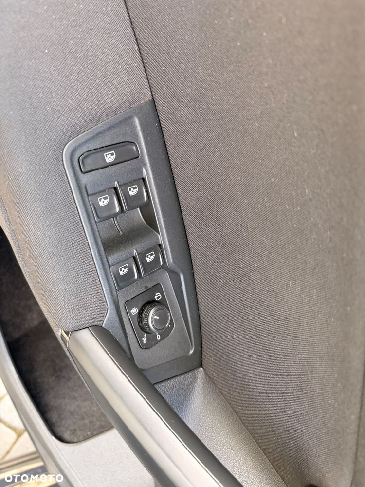 Volkswagen Tiguan 1.5 TSI OPF URBAN SPORT - 18