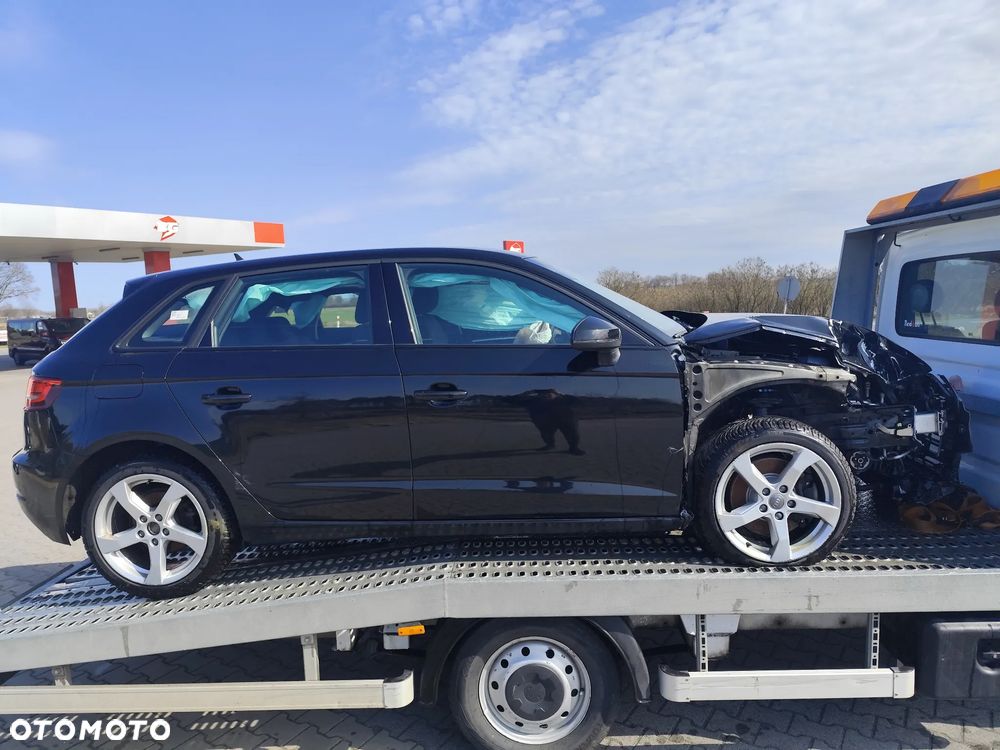 Audi A3 Sportback 2.0 TDI S tronic sport - 13