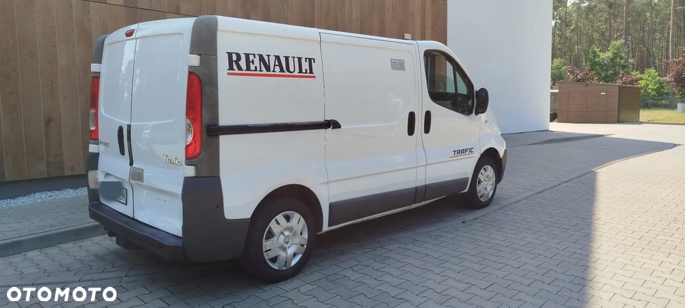Renault Trafic - 2