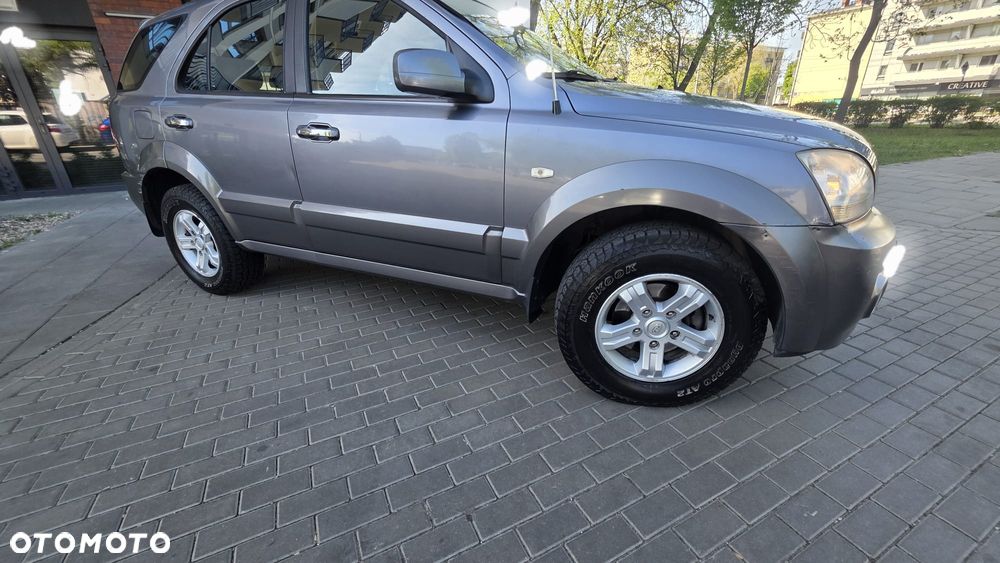 Kia Sorento - 4
