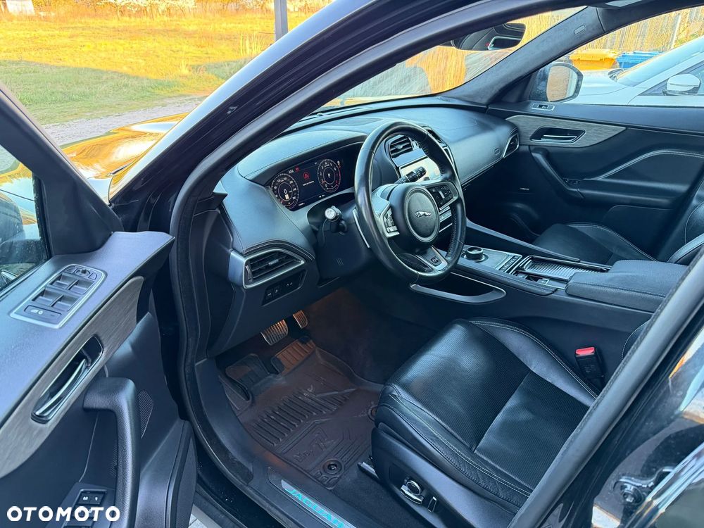 Jaguar F-Pace 3.0 V6 AWD S - 16