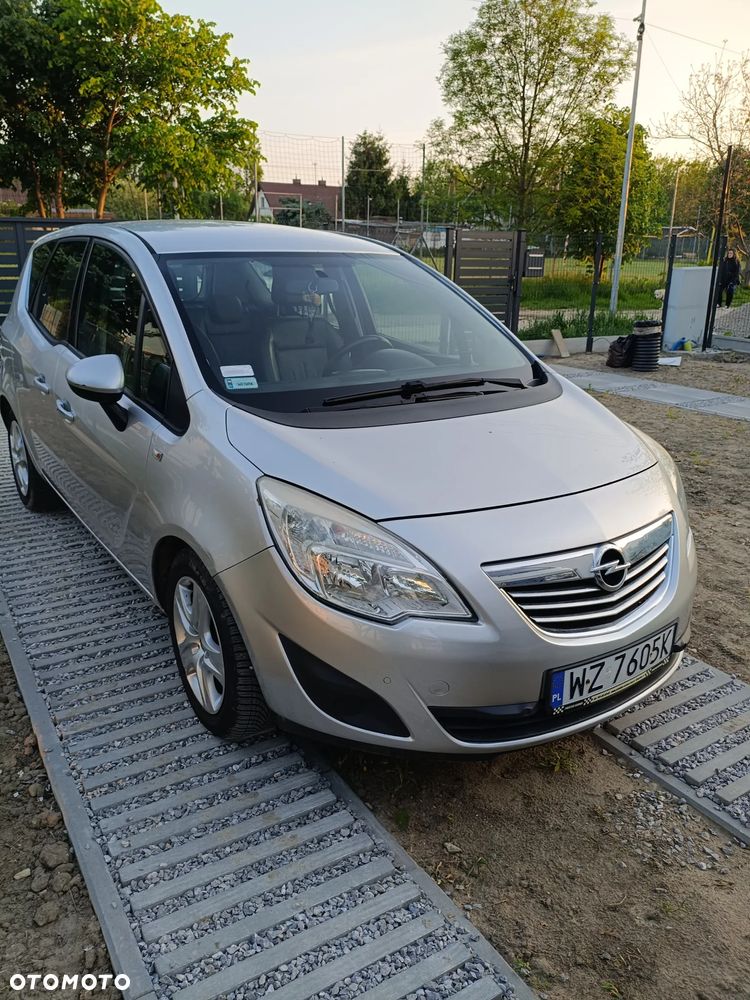 Opel Meriva 1.7 CDTI Cosmo ActiveSelect - 1