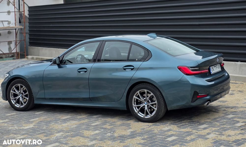 BMW Seria 3 318d - 15