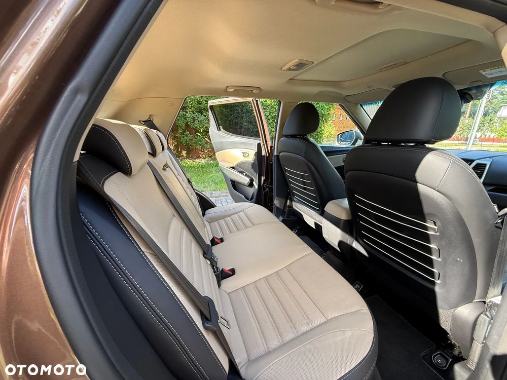 SsangYong/KGM Tivoli e-XDi 160 2WD Start/Stop Crystal - 19