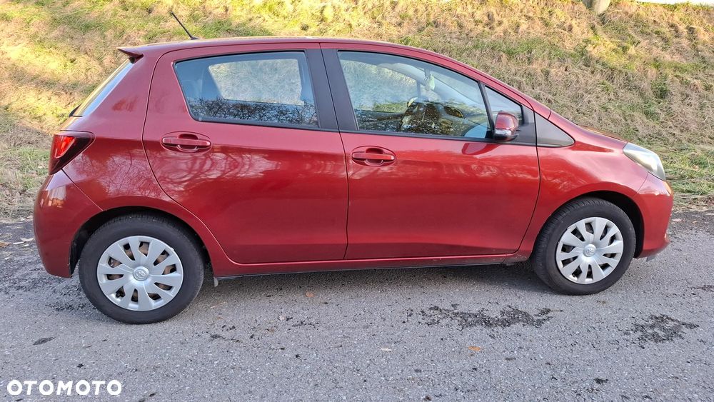 Toyota Yaris - 1