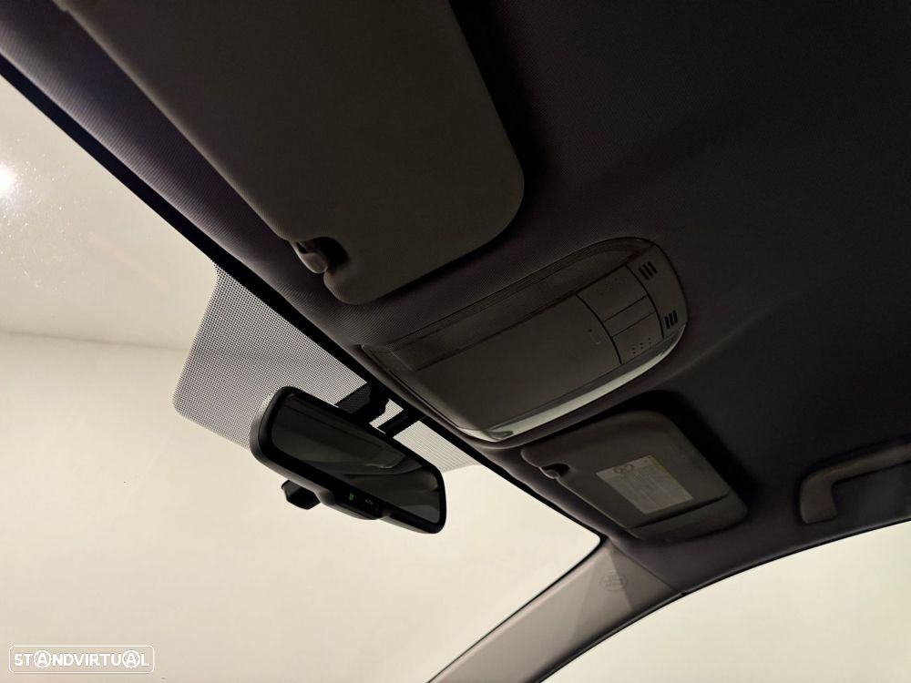 Toyota Auris 1.4 D-4D Sol - 38