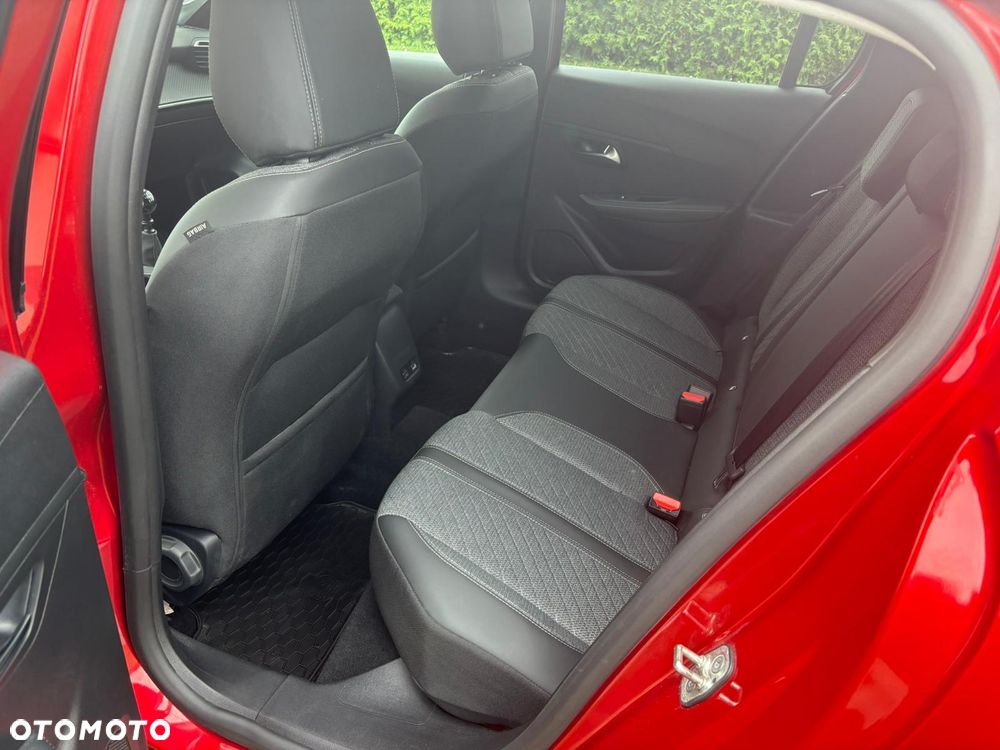 Peugeot 208 1.2 T Allure S&S - 16