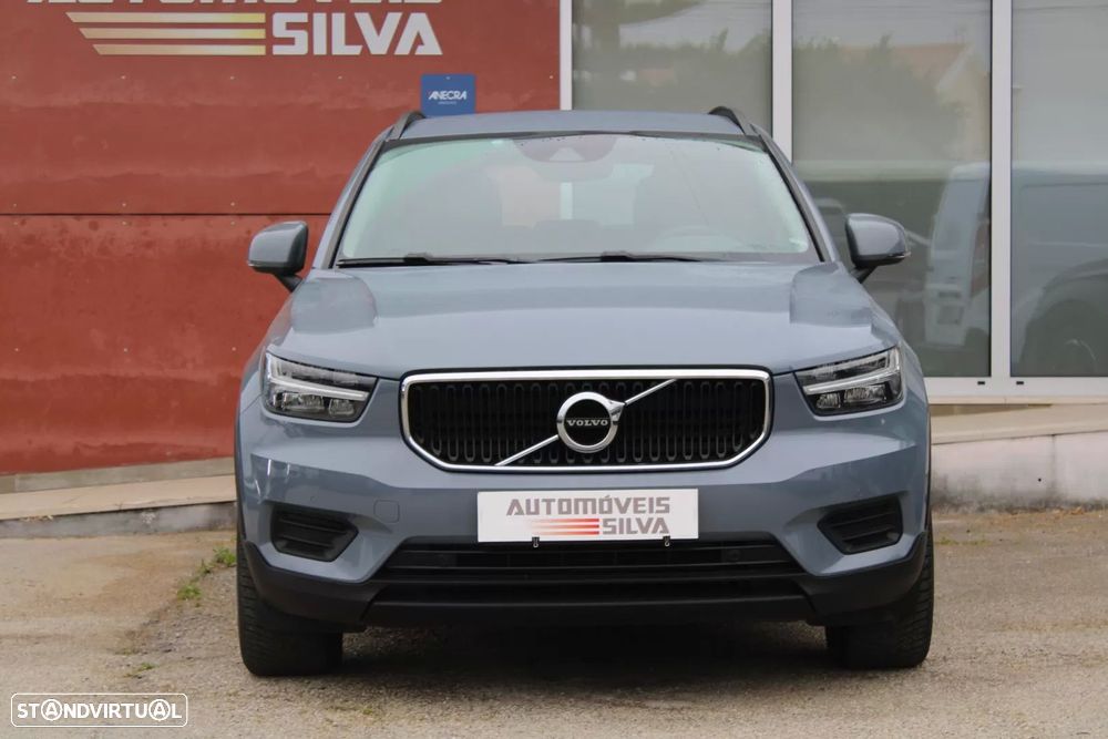 Volvo XC 40 2.0 D3 Momentum Geartronic - 8