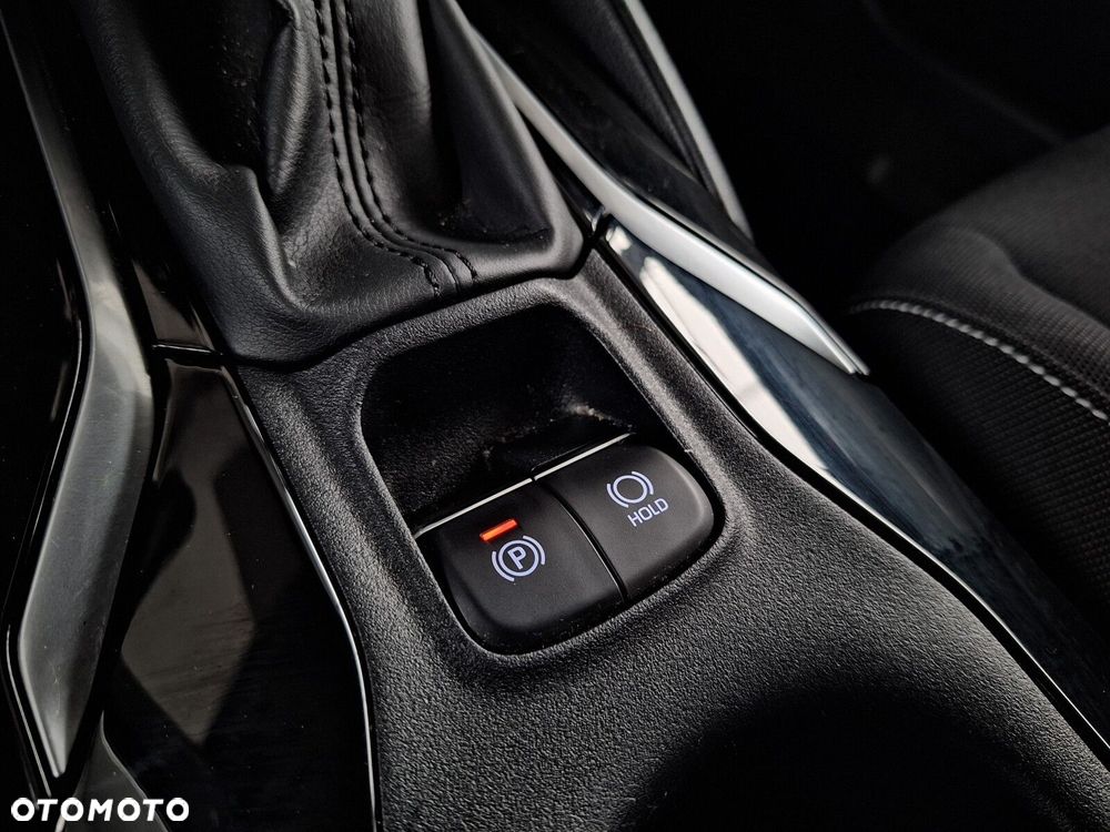 Toyota Corolla 1.8 Hybrid Comfort - 25