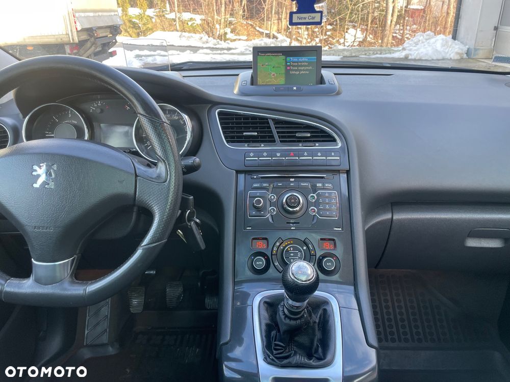 Peugeot 5008 2.0 HDi Business Line 7os - 30