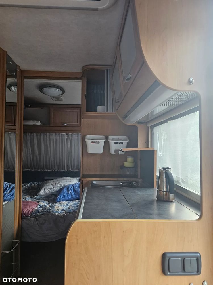 Hymer-Eriba Nova Swing 462A - 36