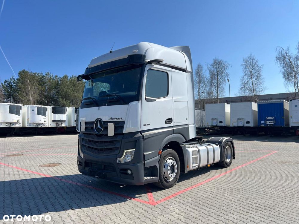 Mercedes-Benz 1845 L - 5