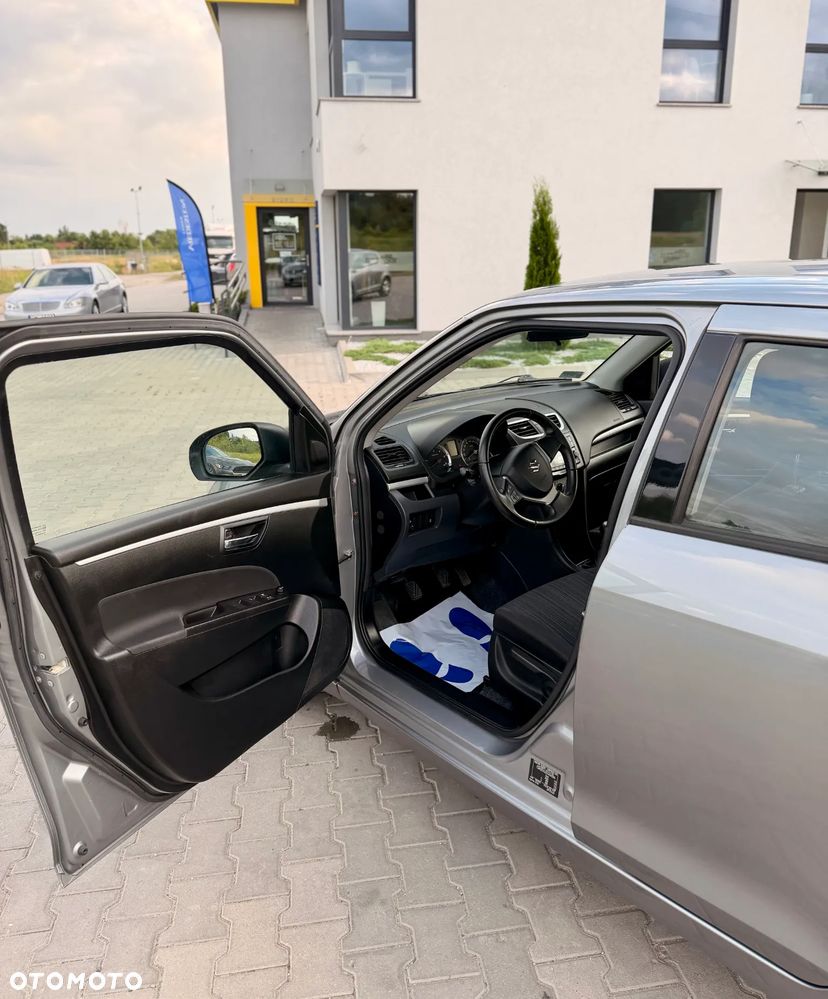 Suzuki Swift 1.3 DDiS Comfort - 9