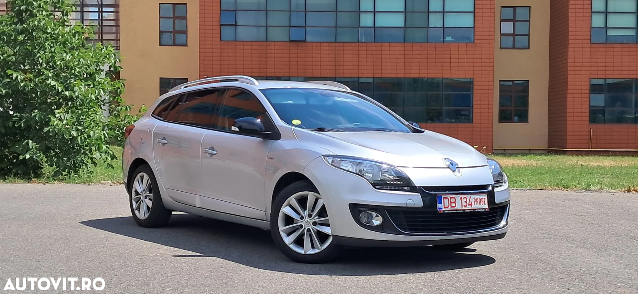 Renault Megane Grandtour ENERGY dCi 110 Start & Stopp Bose Edition - 2