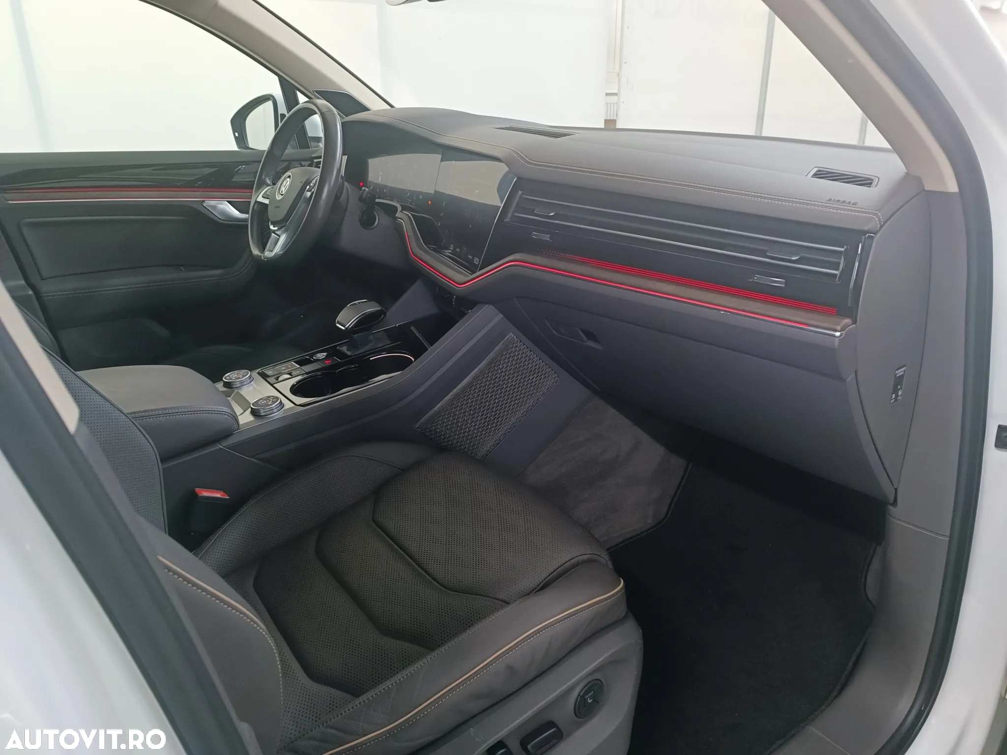 Volkswagen Touareg 3.0 V6 TDI 4Motion DPF Automatik Atmosphere - 9