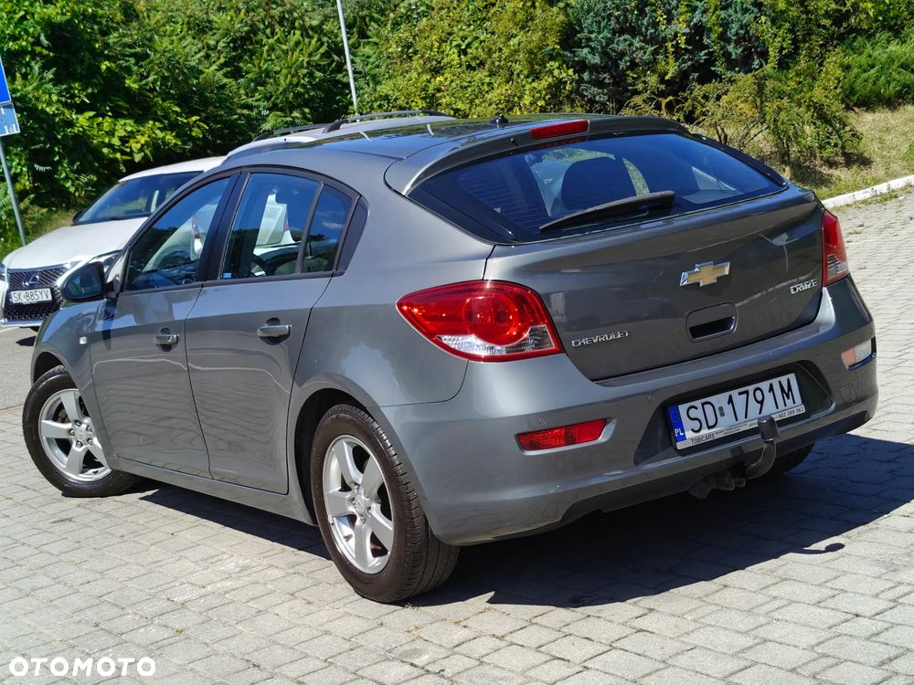 Chevrolet Cruze 1.6 LT - 2