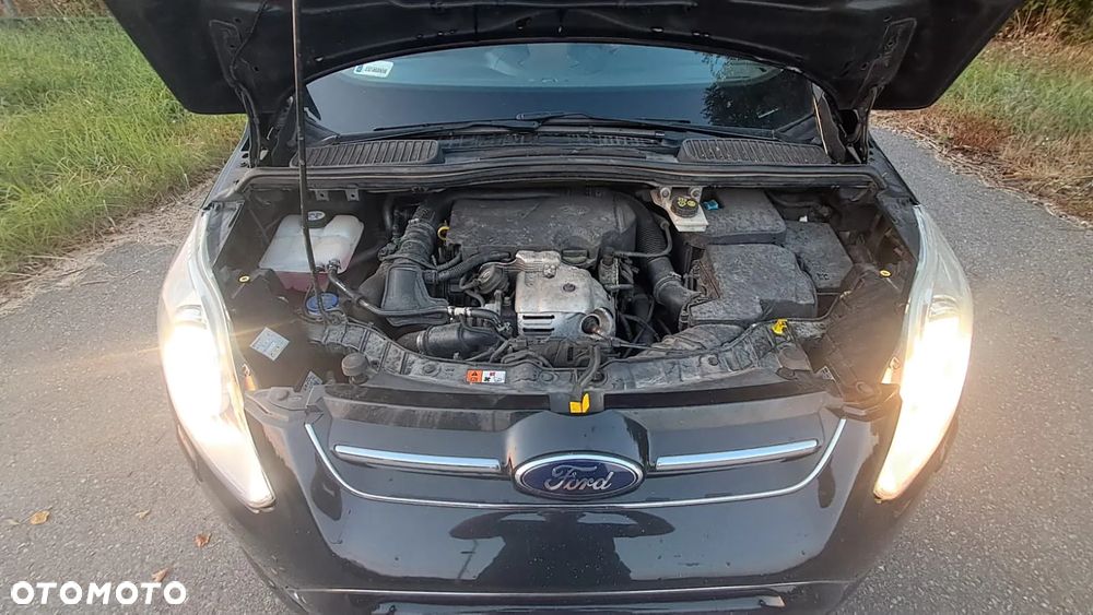 Ford Grand C-MAX - 7