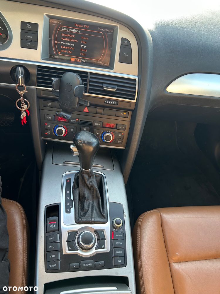 Audi A6 Avant - 11