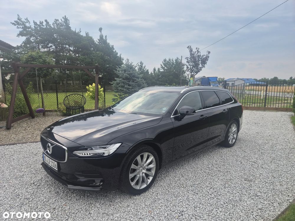 Volvo V90 - 2