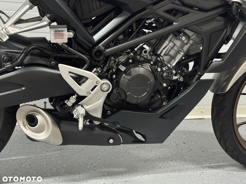 Honda CB - 7