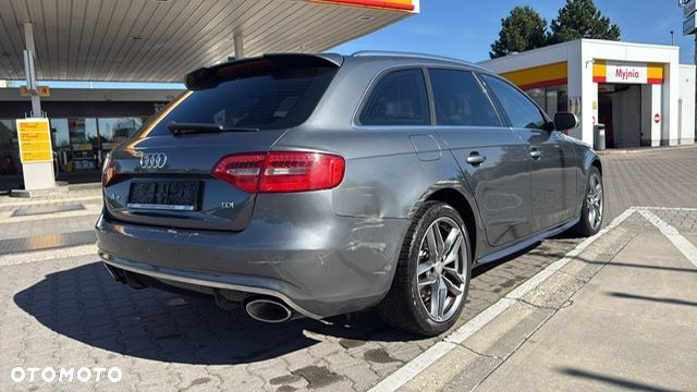 Audi A4 Avant - 5