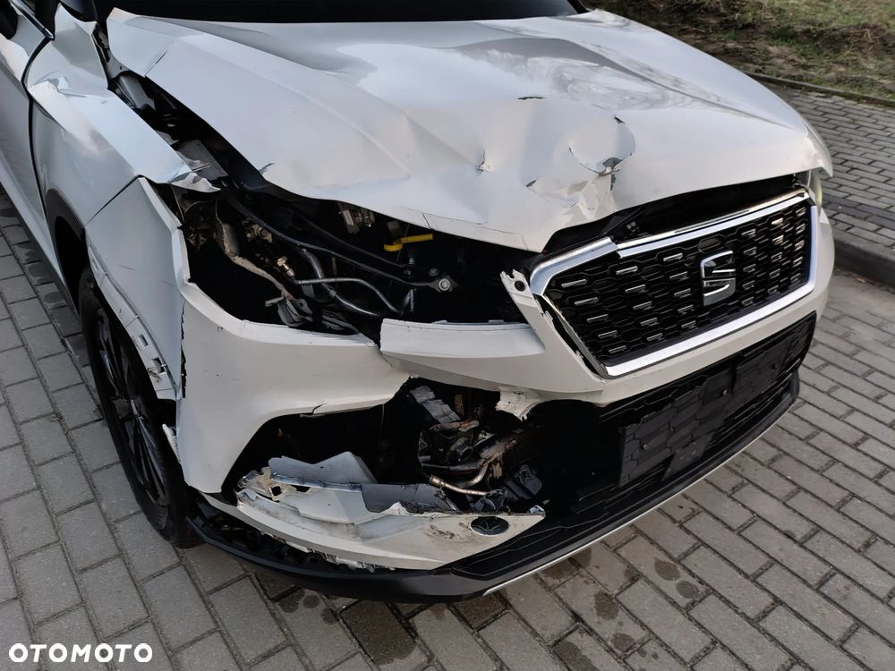 Seat Arona 1.0 TGI Black Edition - 36