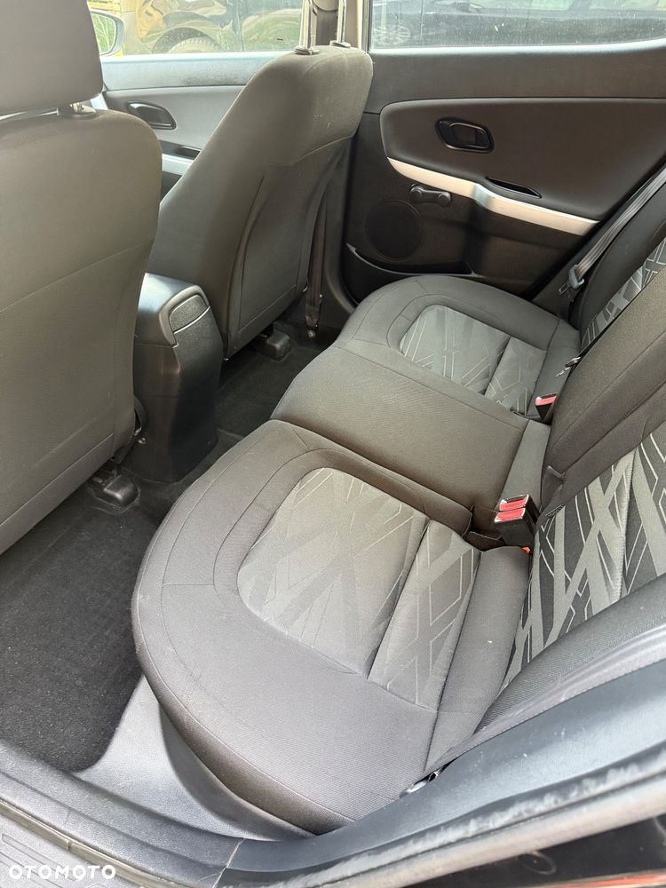 Kia Ceed 1.6 GDI M - 15