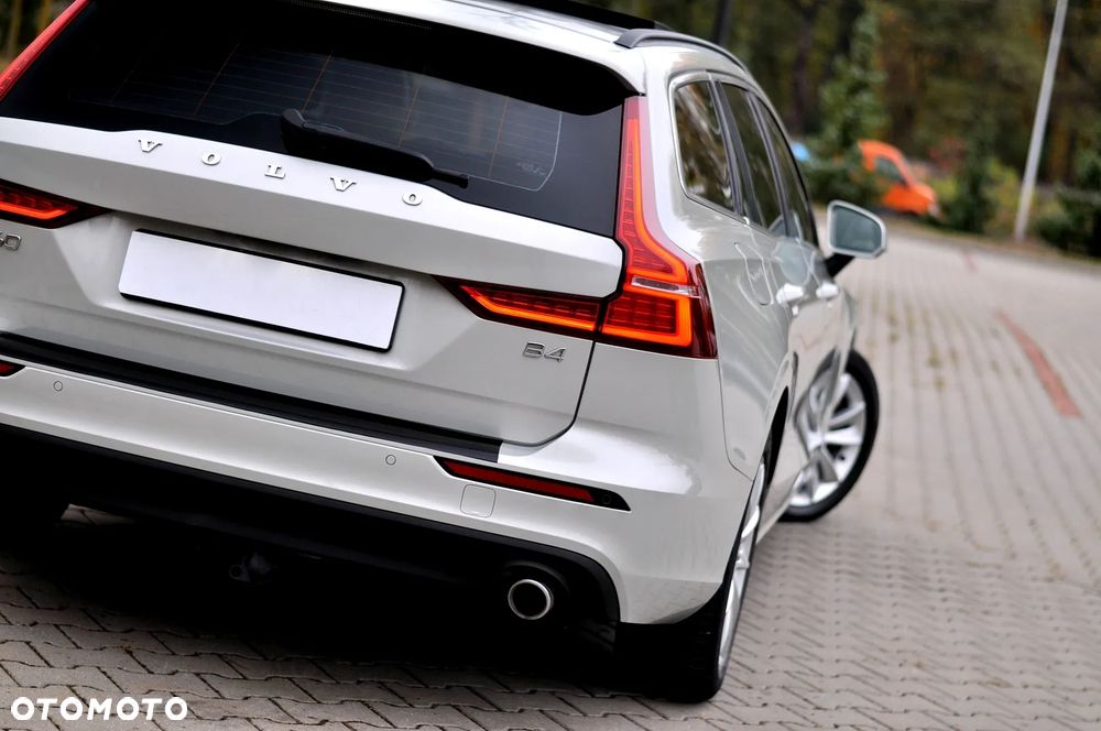 Volvo V60 B4 D Geartronic Momentum Pro - 15