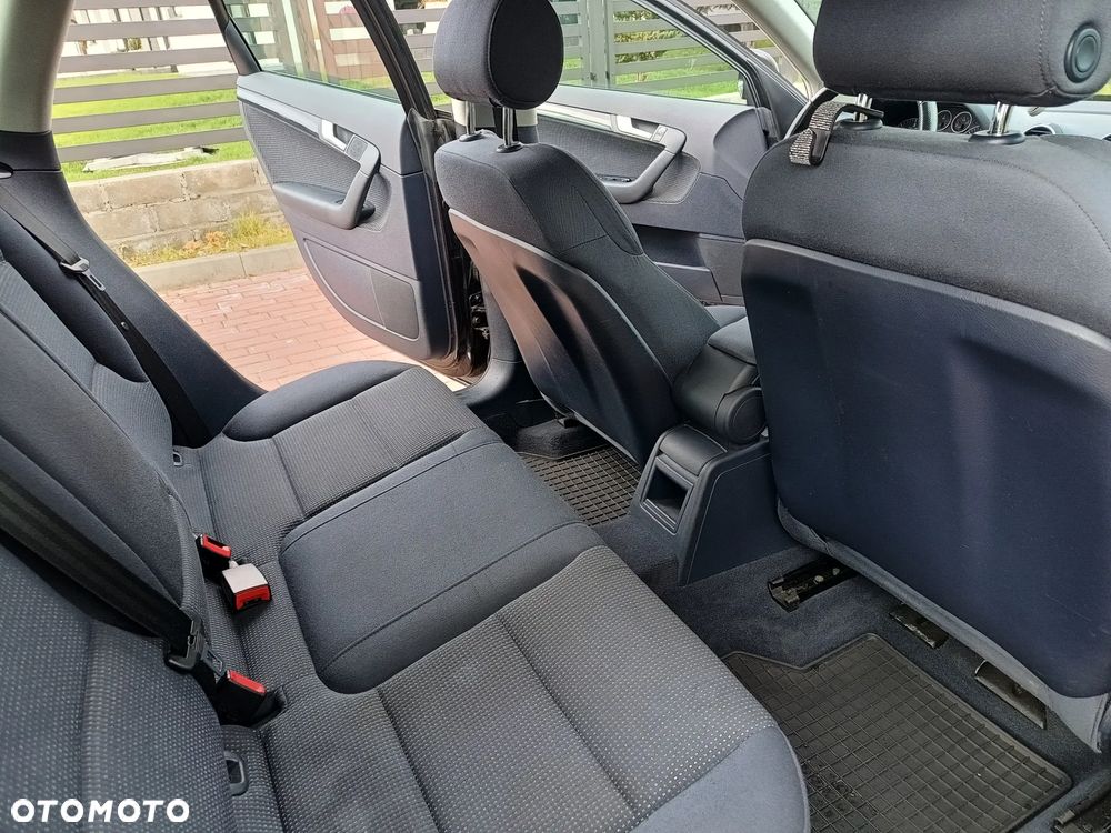 Audi A3 Sportback 2.0 TDI Ambiente - 16