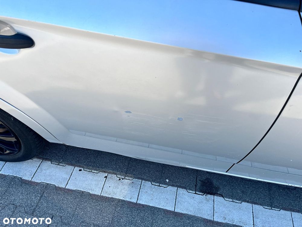 Ford Mondeo 1.6 Silver X - 28