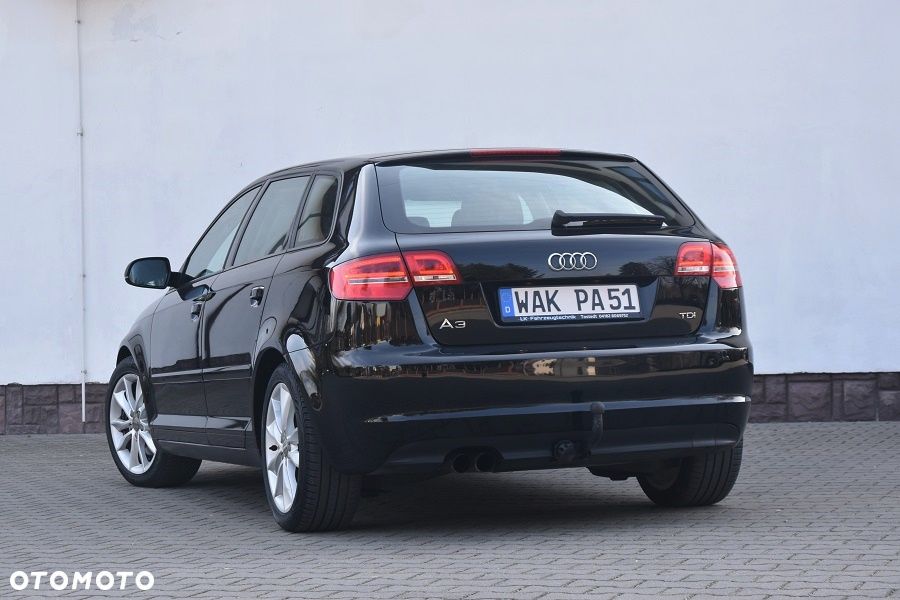 Audi A3 Sportback 2.0 TDI DPF Attraction - 10