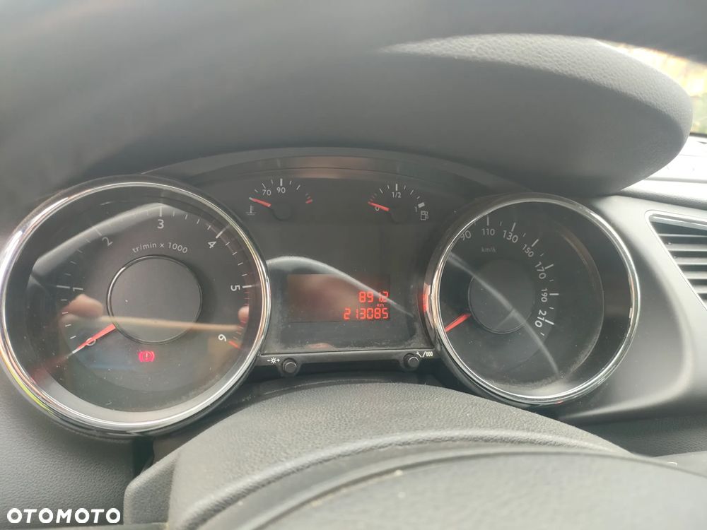 Peugeot 3008 HDi 150 Active - 9