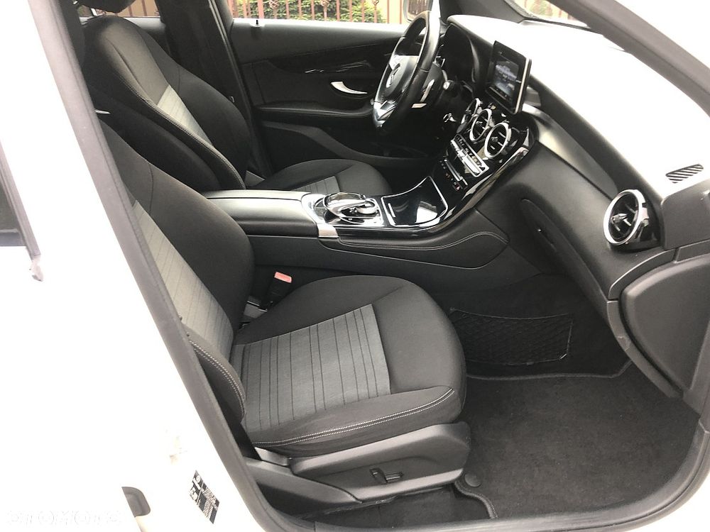 Mercedes-Benz GLC 220 d 4-Matic - 34