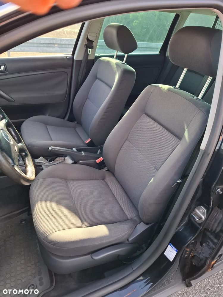 Volkswagen Passat 1.8T Comfortline - 8