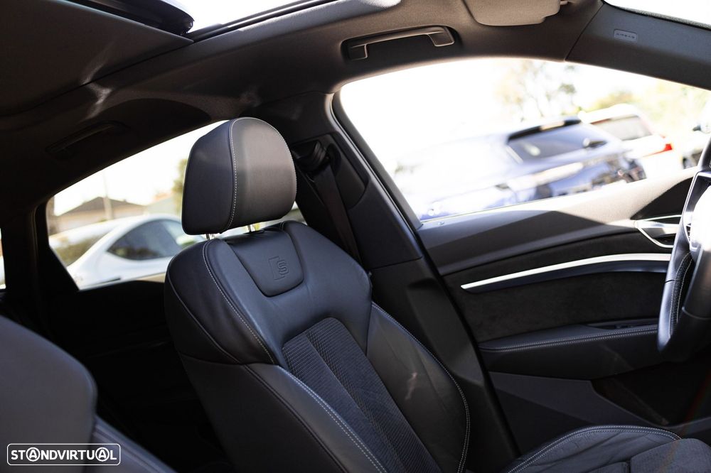Audi e-tron Sportback 55 quattro S line - 43