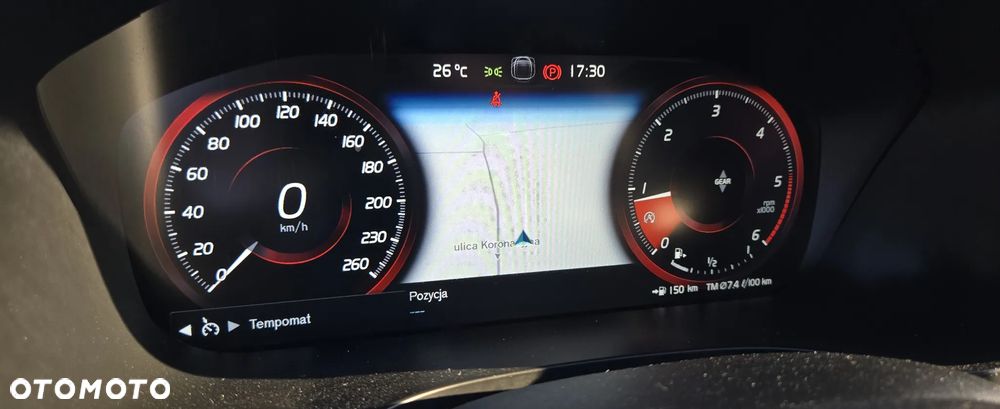 Volvo XC 60 D4 Momentum Pro - 25