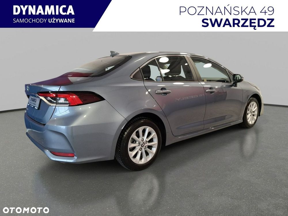 Toyota Corolla - 8
