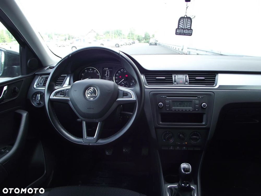 Skoda RAPID 1.2 TSI Ambition - 15