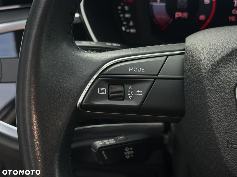 Audi Q3 2.0 TDI S tronic - 17