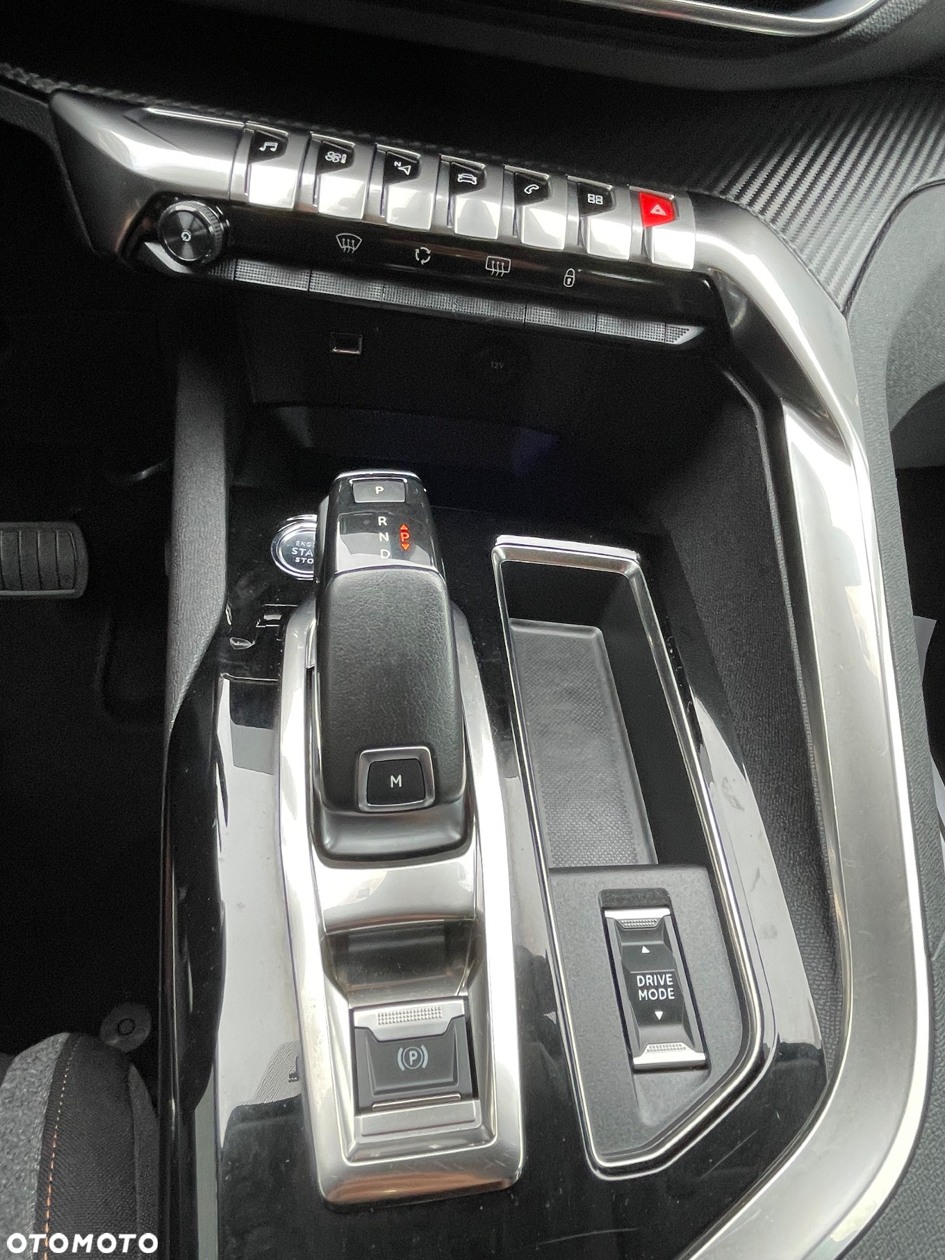 Peugeot 5008 1.5 BlueHDi Active S&S EAT8 - 9