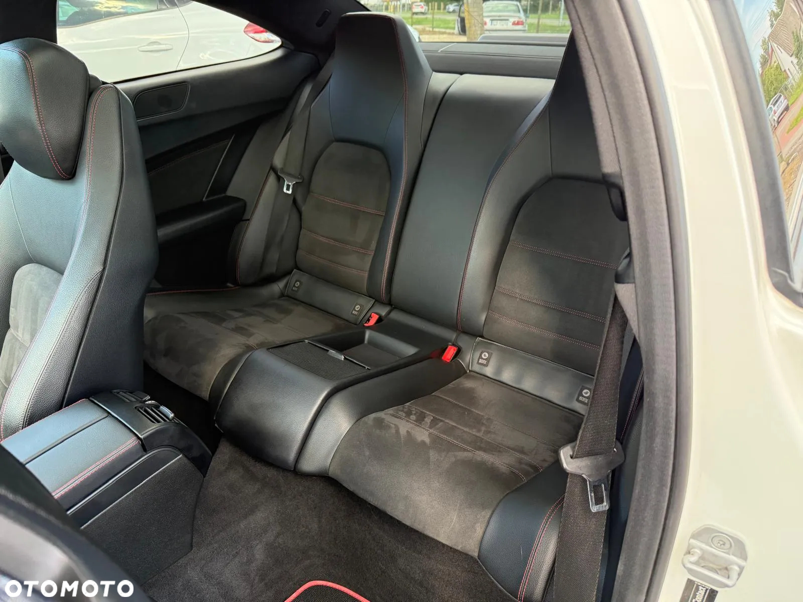 Mercedes-Benz Klasa C 250 CDI DPF Coupe Sport 7G-TRONIC - 18