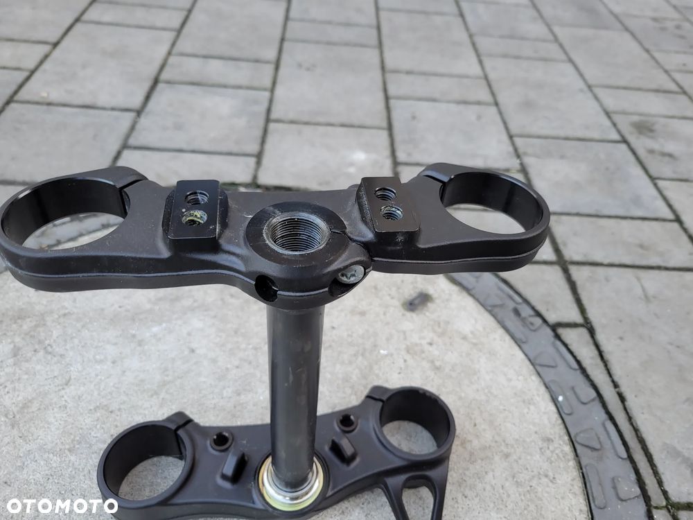 Półka górna, półka dolna KTM 790 Duke 18- - 17