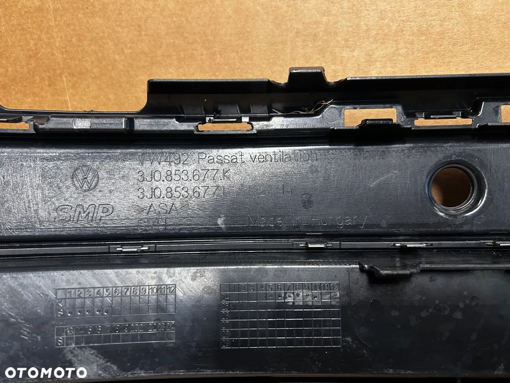 VW PASSAT B9 ATRAPA CHŁODNICY GRILL ZDERZAK 3J0853677K 3J0853677L - 7