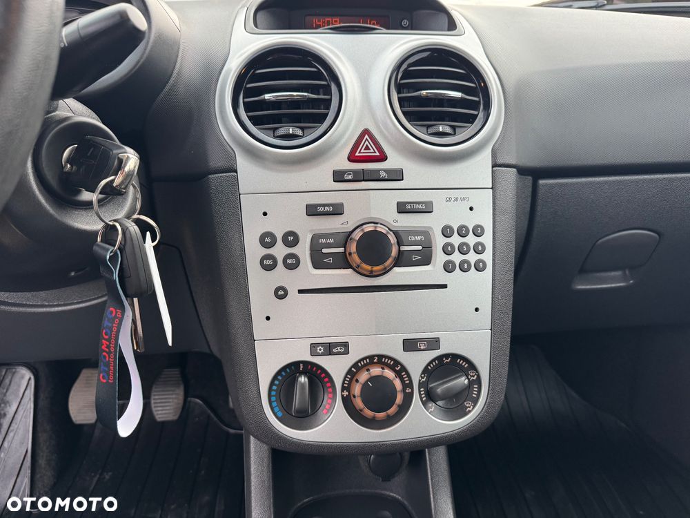 Opel Corsa - 30