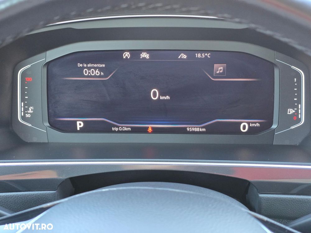 Volkswagen Tiguan - 16