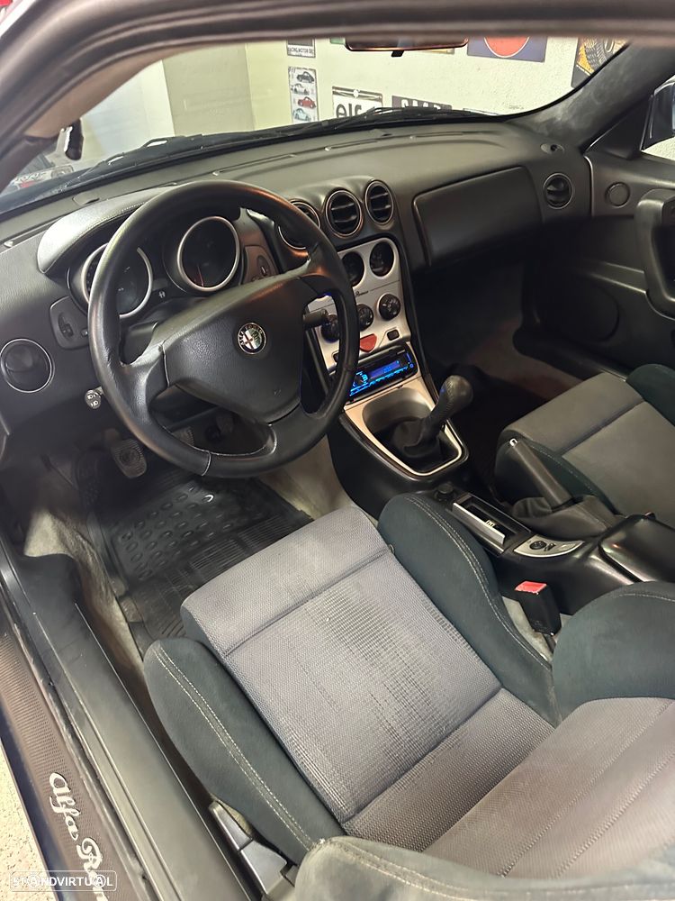 Alfa Romeo GTV 1.8 TS - 22