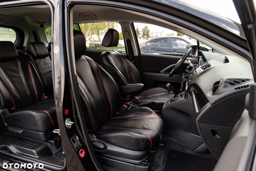 Mazda 5 2.0 MZR-DISI i-stop Sports-Line - 25