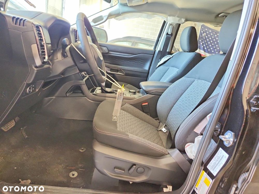 Ford Ranger - 8
