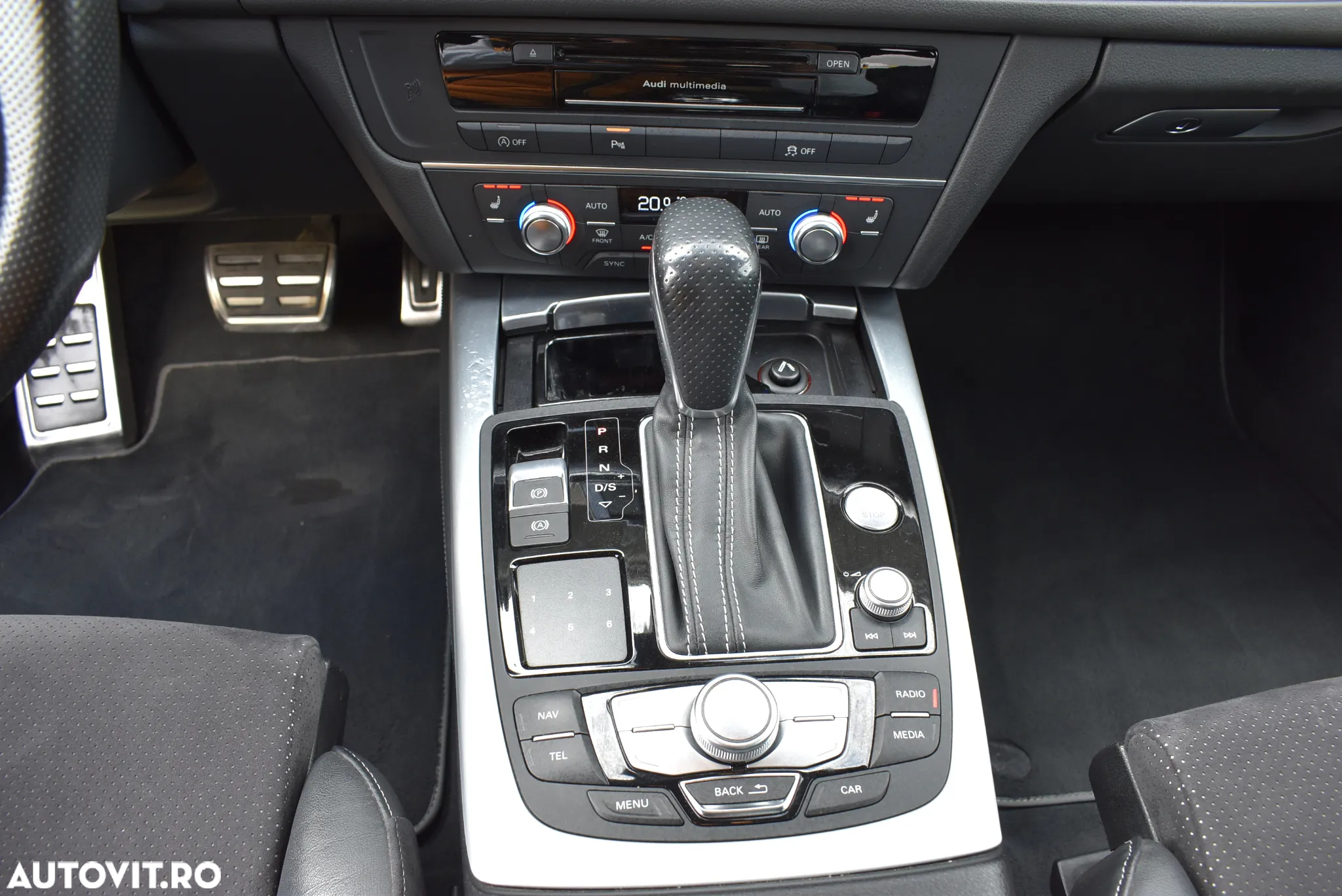 Audi A6 3.0 TDI quattro S tronic - 12